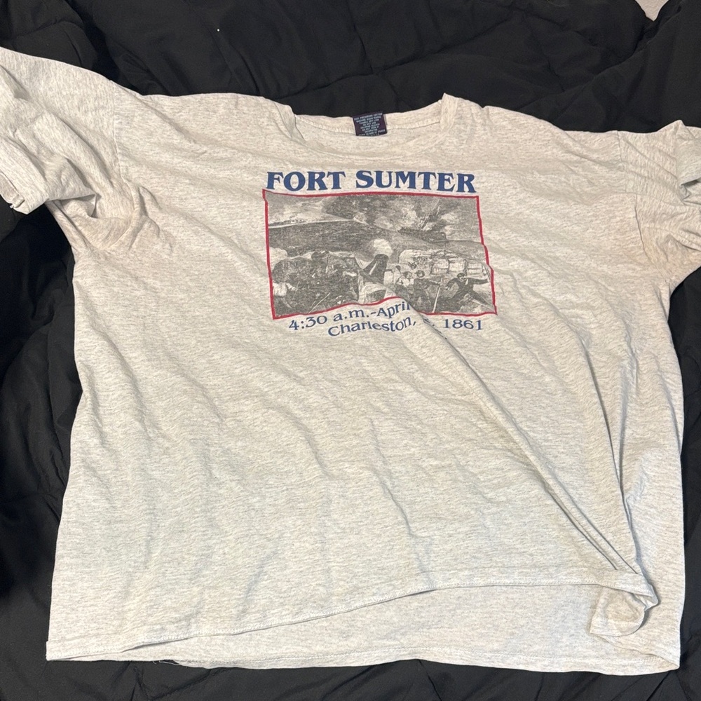 Gray Fort Sumter Graphic Tee